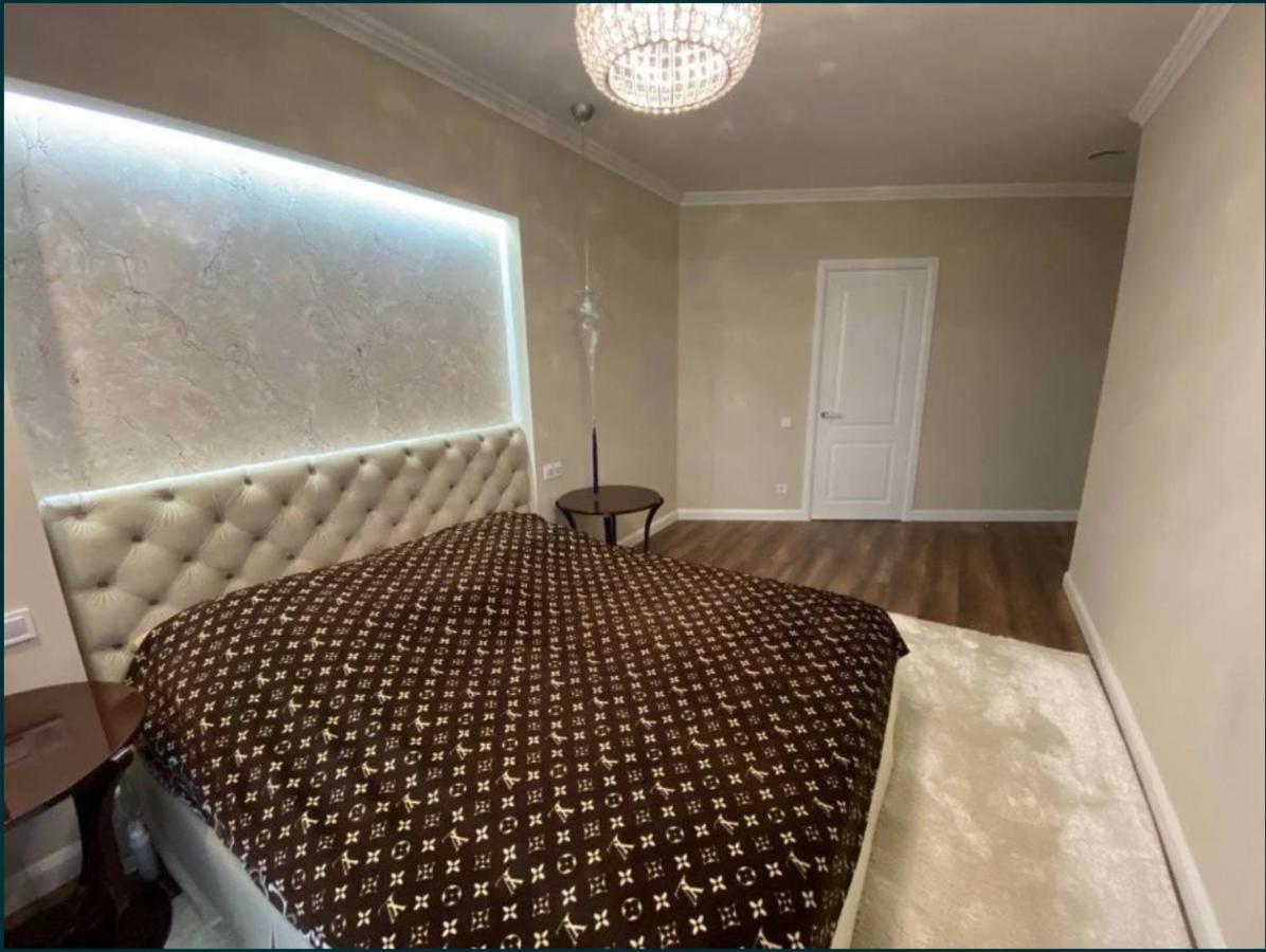 Lux 1-Bedroom Panoramic View Most City Center Area Dnipro Eksteriør bilde